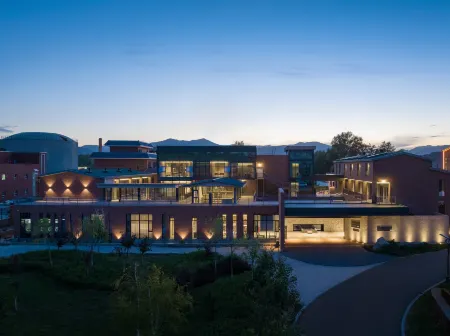 Dreams of Cocoa Sea Resort Отели рядом с достопримечательностью «The Koktokay No. three pit»