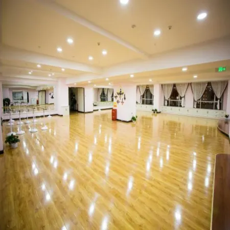 Zoushi Haichengxuan Hotel