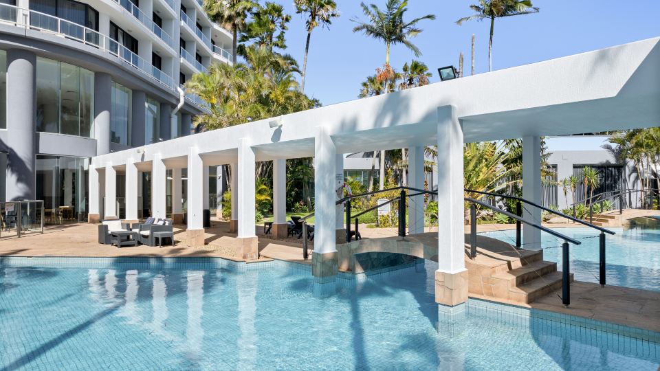 Crowne Plaza SURFERS PARADISE by IHG