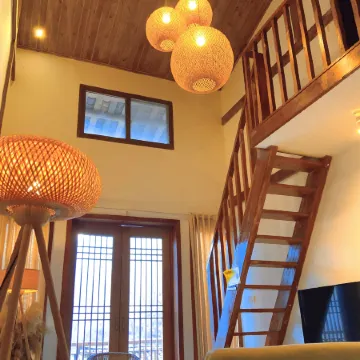 Baoxing Snow Mountain Home No.42 Homestay