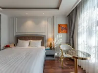 Golden Star Apartment Sân vận động CIS附近的飯店