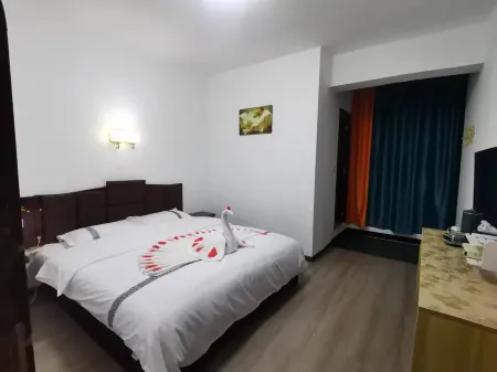 Gejiu Jinyuan Hotel Отели рядом с достопримечательностью «Honghe Vocational and Technical College»