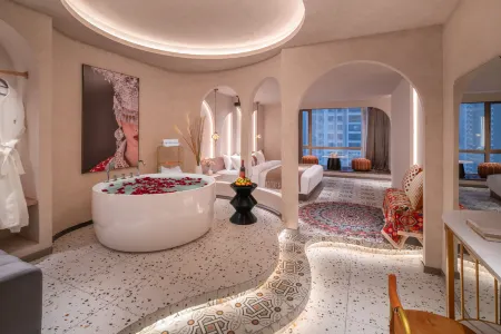 Manhuiju Su Guizhou National Culture Design Hotel