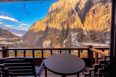 TIBE T guest house Hotels near Middle Tiger Leaping Gorge, Shangri-La, Yunnan