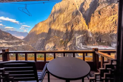 TIBE T guest house