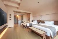 Clear Sky Field-Zhang Yuanwai'Courtyard