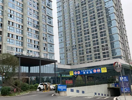 Zhinuo Homestay（Zigong Fangte Dinosaur Kingdom Dinosaur Museum Store）