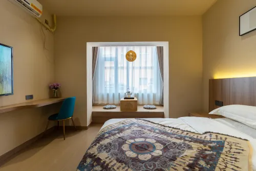 Hongxin Business Hotel