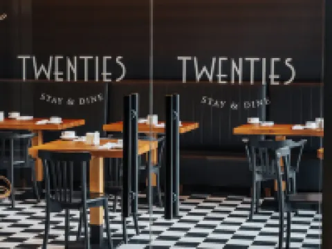 Hotel Twenties Tbilisi - Stay & Dine トビリシのホテル