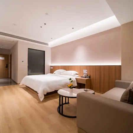 Luodian Mucheng · Banshan Hotel (Luodian Mingzhu Square Branch)