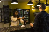 파이브 리즌 호스텔 & 호텔