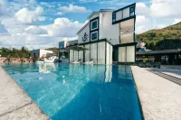 Yunshangbanxia Linxi Wangye Hot Spring Family Holiday Beauty 주보해 호텔
