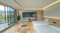 Reddy Mountain Residence