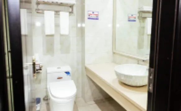 Longhao Hotel