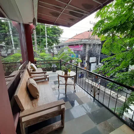 The Legian 777 Guest House