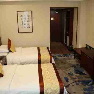 Li Ming Hotel Rooms