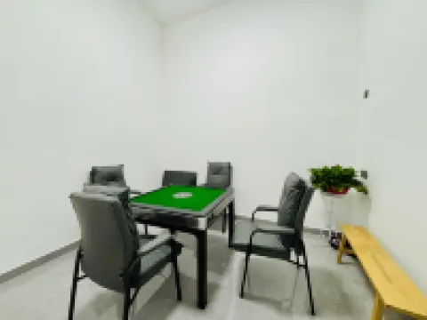 Xiandao Lake Hushan Xiaoju Homestay