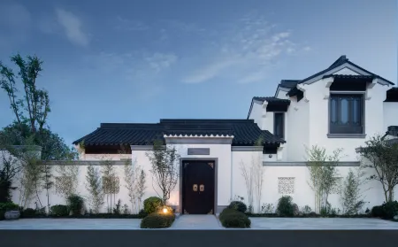 Canbeauty Golf Resort and SPA Weihai Отели рядом с достопримечательностью «Aodaliya Kunshilan Occupation Technology (Nan'an) College Weihai Branch»