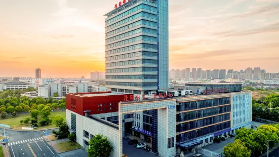 Urba Hotel(Danyang Vocational School& Chinese Medicine Hospital)