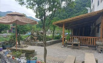 Yifeng Homestay