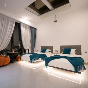 Turks Flip Pigeon Homestay