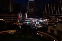 Kuxiong Homestay Square (Weihai Hanle Square Night Market Store)