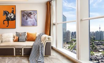 Yuejie Boutique Designer Space Apartment (Chengdu Taikoo Li)