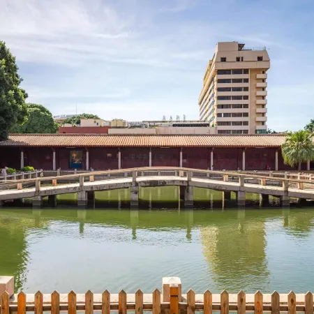 Overseas Chinese Hotel