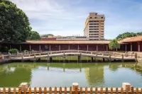 泉州華僑大厦（西通り古城） Jiuguanyi Gujie Alley周辺のホテル