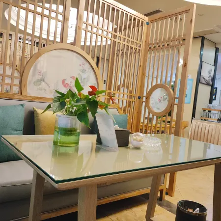 Panda Prince Hotel Dazhou