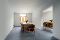 Taoyi Red Mud Hotel (Taoxichuan Cultural and Creative Block Store)