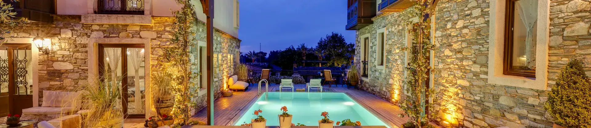 Four-Star Hotels