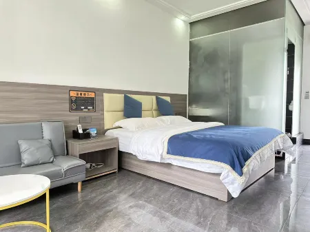 Wanwei Xiri Seaview Inn Отели рядом с достопримечательностью «Wanwei Golden Beach»