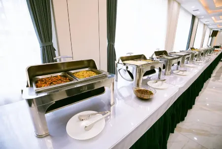 Yanji Dongbeiya Hotel VIP Building Отели рядом с достопримечательностью «Yanbian University»