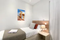 Eixample Building Apartments by Mercedes Heritage