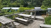 Dickson Holiday Park Hotels in Thames