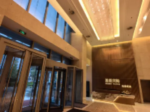 STARRY WAVES星瀾天際海景飯店(中山廣場富麗華國際店) 大連住宿飯店