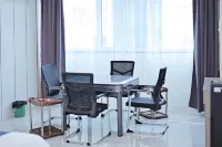Youlai Business Hotel (Jiaxiang Bus Station Yintai Plaza)