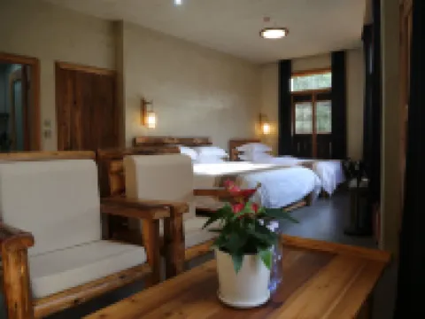 Hillside Retreat Hotels in Liping