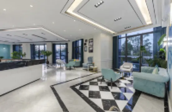Holiday Inn Zanshuo (Mianyang West Lendu Branch)