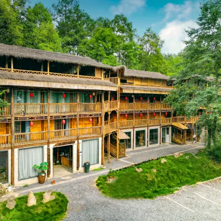 Shi Bingwu Guanshan Residential Homestay