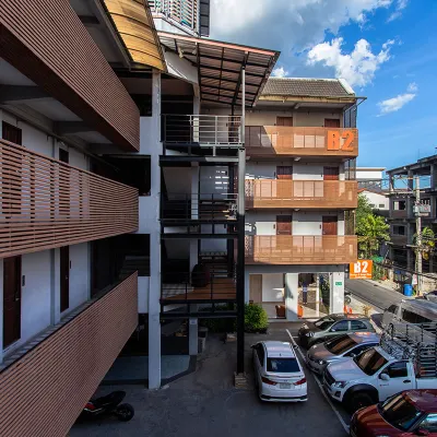B2 Santitham Boutique and Budget Hotel Hotels near Wat Jed Yot