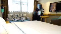 Yaxin Esports Hotel (New Bridge North Road Haiyan Technology City Branch) - 2-Star