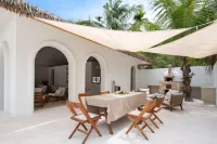 Wanning Xiangshu B&B (Shimeiwan)