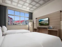 Qijiantang Business Hotel (Baofeng Street) Hotels in Shimen County