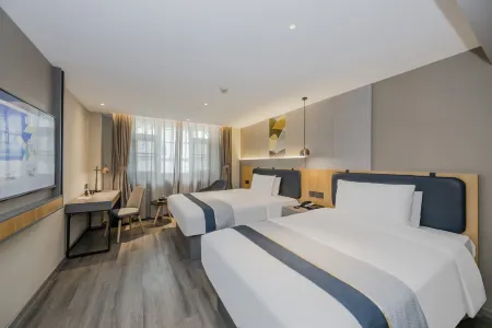 Homeinn Selected Hotel (Nanjing Jiangning Wanda Plaza Dongshan Subway Station) Отели рядом с достопримечательностью «Jiangsu Vocational Institute of Commerce (Jiangning Campus)»