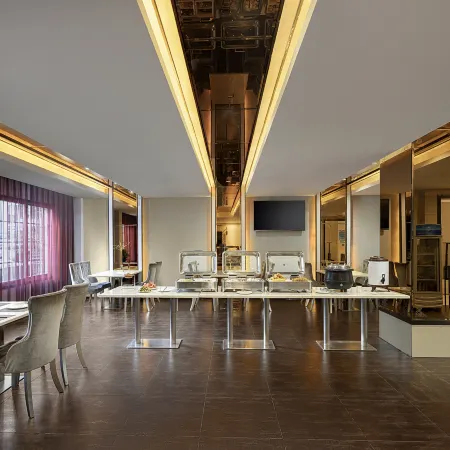 Zhizun Yihao Hotel