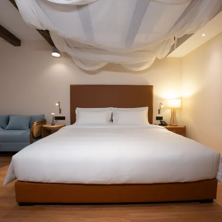 Yanguan Chaoyuezhicheng Shuiyin Homestay