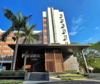 H·華里ホテル(深セン南山区華僑城) 深圳職業技術学院(華城キャンパス)周辺のホテル