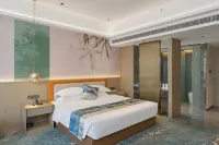 KESU CENTER HOTEL - balcony